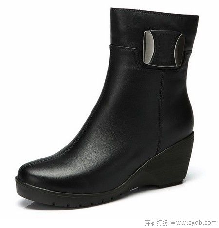 坡跟美靴 低调增高